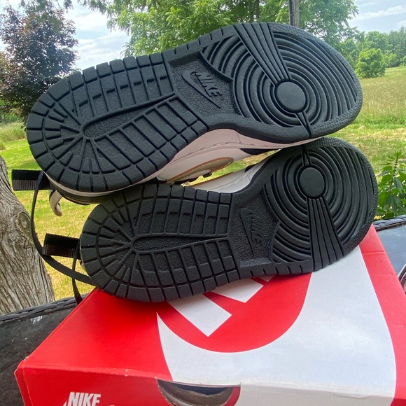 Nike Dunk Womens 5 - Picture 5 of 5